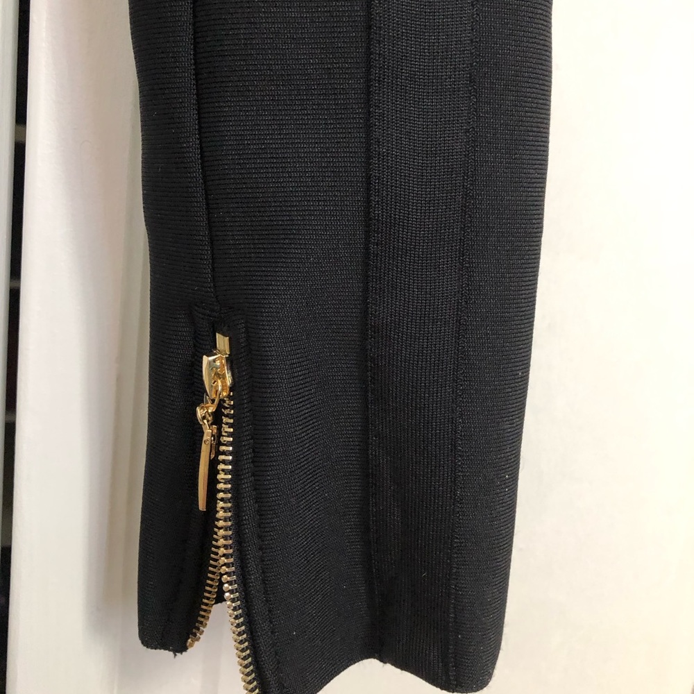 Black Sleeveless Jumpsuit - Picture 5 of 16
